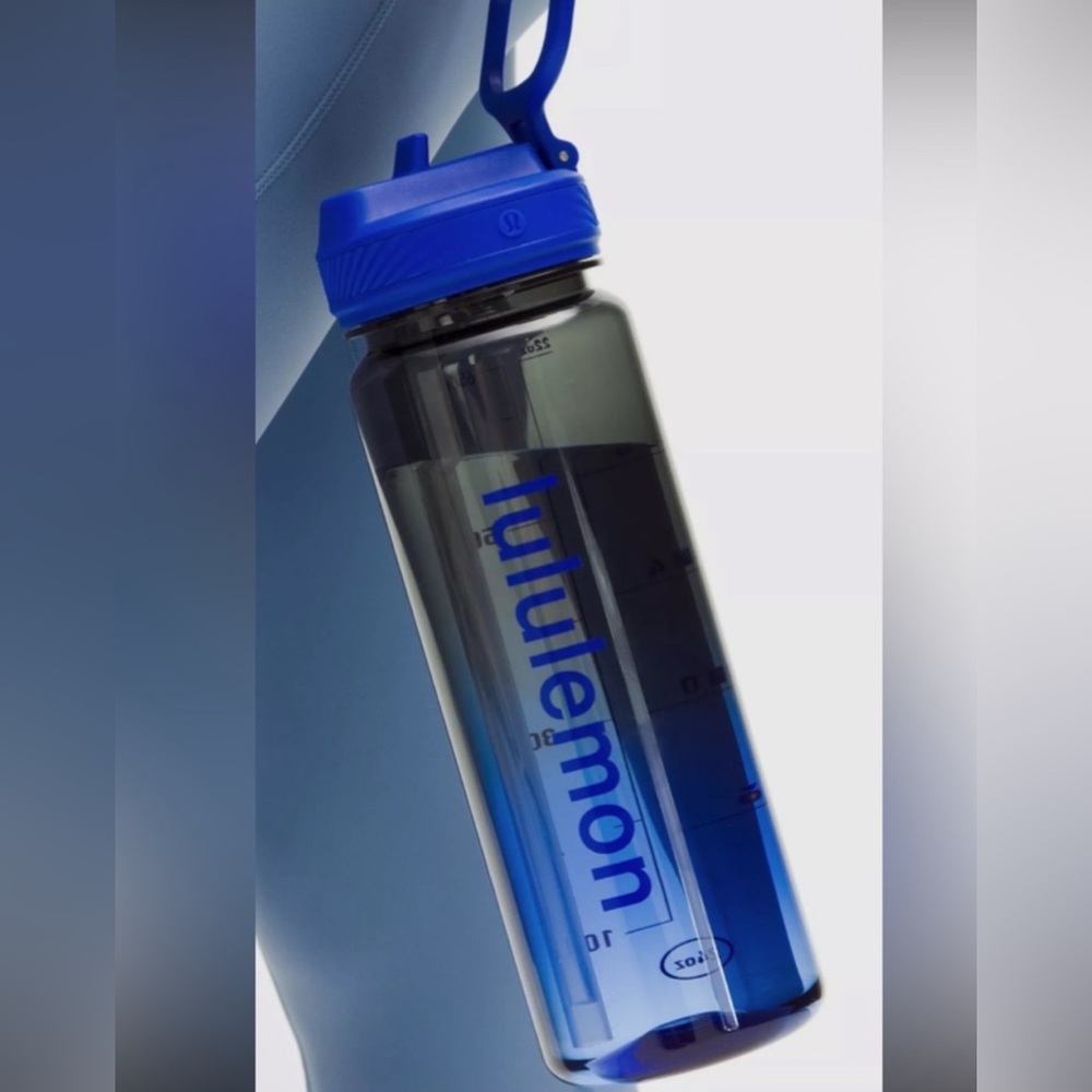 Lululemon Back to Life Clear Bottle 32oz - Blue NWT